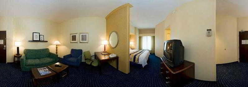 Springhill Suites Detroit Саутфілд Екстер'єр фото